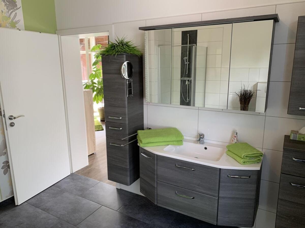 Ferienwohnung Loft- Direkt Am Falderndelft - Naehe Innenstadt Емден Екстериор снимка